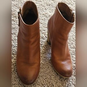 Women's ankle Tan Leather Pointy boots 6.5 Size